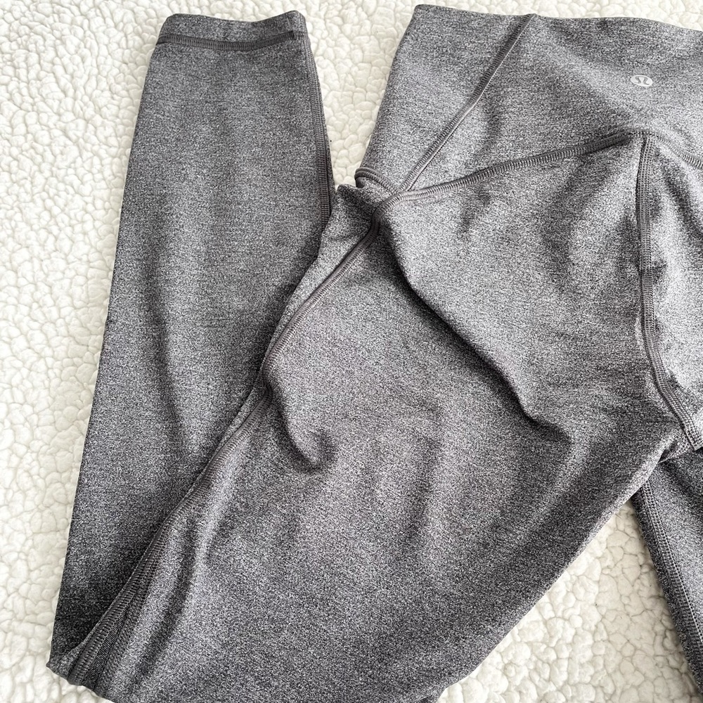 Lululemon Train Times 7/8 Pant - 25" (NWOT) - Picture 14 of 15